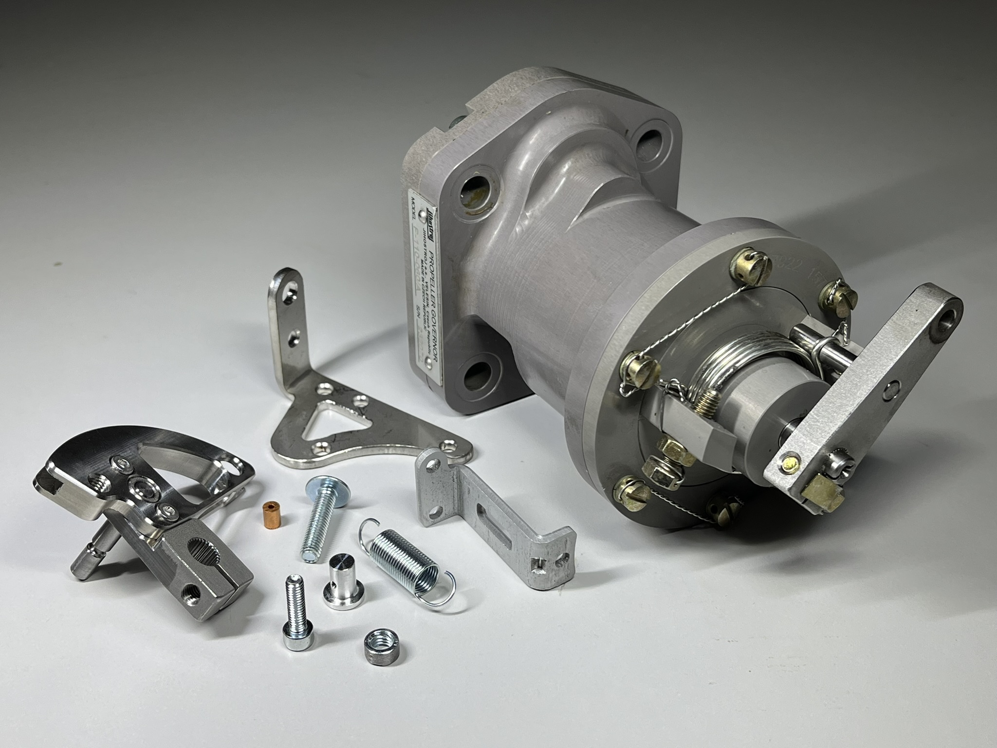 Adapter package for hydraulic governor from Jihostroj.